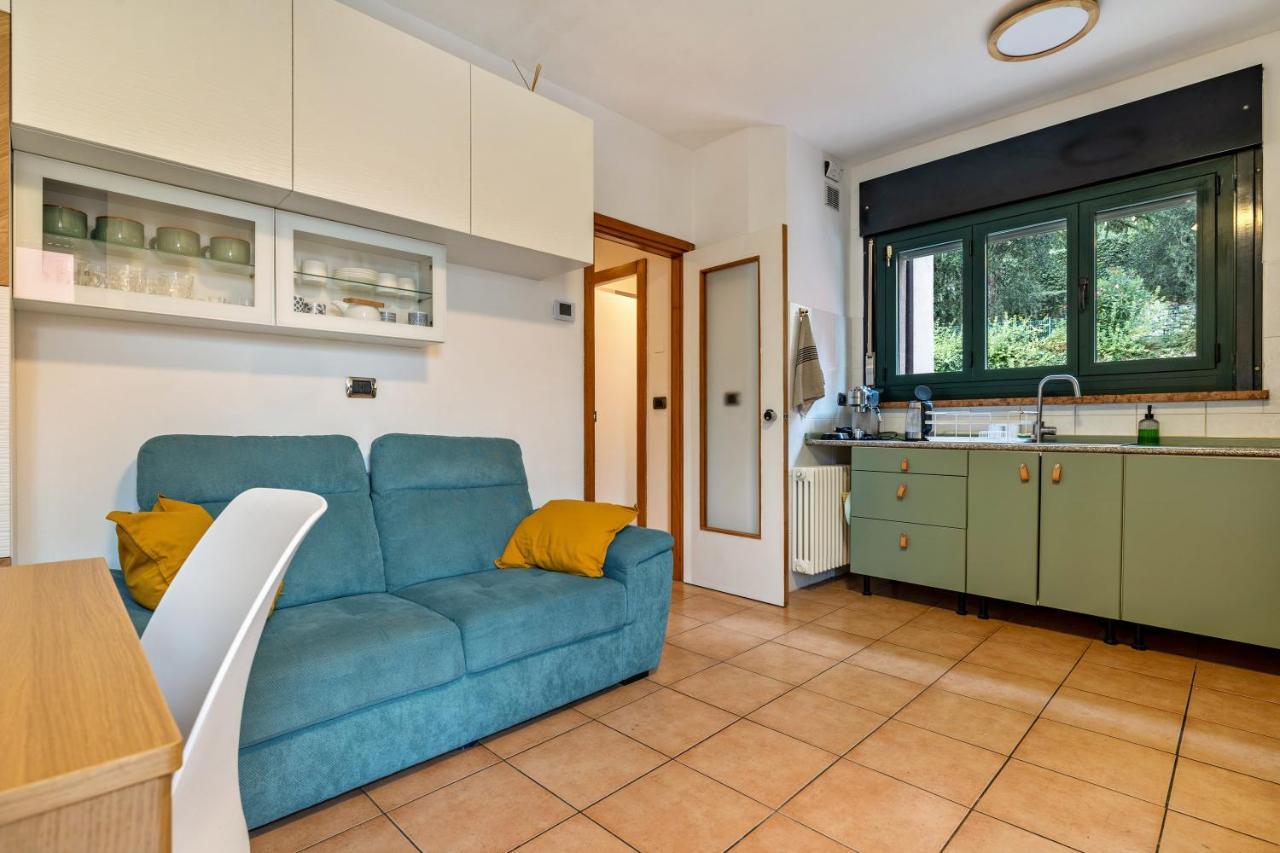 דירות ריבה דל גארדה La Terrazza Di Vincent Sul Garda מראה חיצוני תמונה